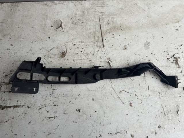 Opel Astra J 2009-2015 Lámpa tartó Használt jobb első