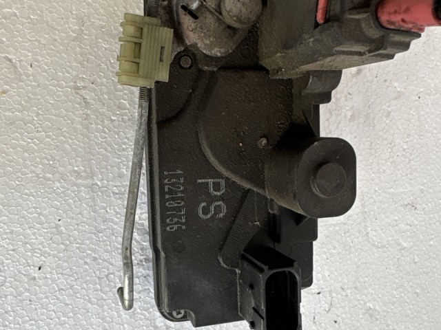 Opel H astra 2004-2014 Zár Használt bal hátsó 