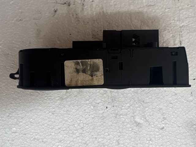 Opel Astra H 2004-2010 2004-2010 Ablakemelő kapcsoló  Használt bal első