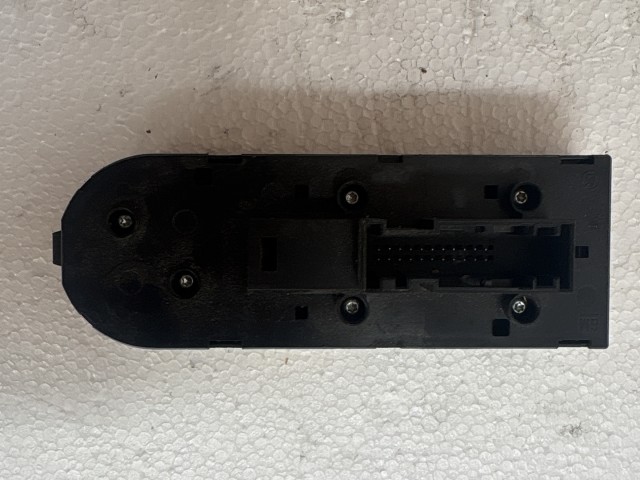 Opel Astra H 2004-2010 2004-2010 Ablakemelő kapcsoló  Használt bal első
