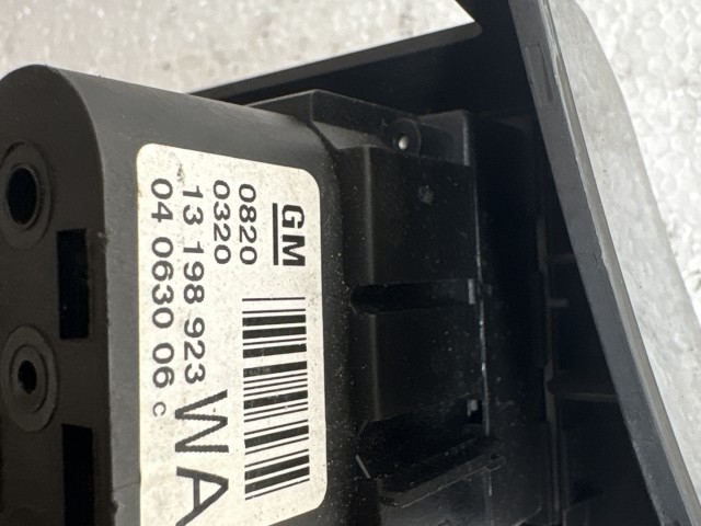 Opel H astra 2004-2014 Világítás kapcsoló Használt