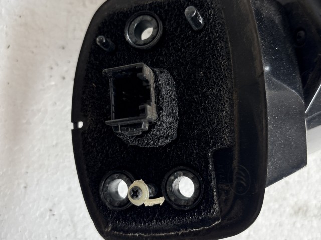 12082 Opel Antara 2006-2015 Tükör Használt Z22c Fekete Bal   