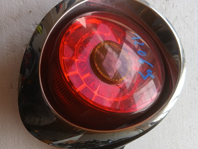 12069 Alfa Romeo MiTo 2008-2018 Lámpa , Fényszóró Használt  Jobb hátsó