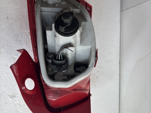 12099 Seat Ibiza 5P 2012-2017 2012-2017 Lámpa , Fényszóró Használt Bal hátsó