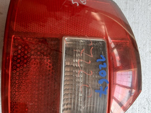 12067 Audi A4 B6 2000-2004 Lámpa , Fényszóró Bal hátsó