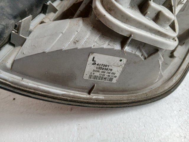 8136 Opel H astra 2004-2014 Lámpa , Fényszóró Használt Bal hátsó kombi