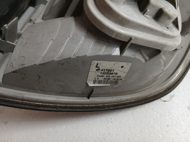 12103 Opel H astra 2004-2014 Lámpa , Fényszóró Használt Bal hátsó kombi