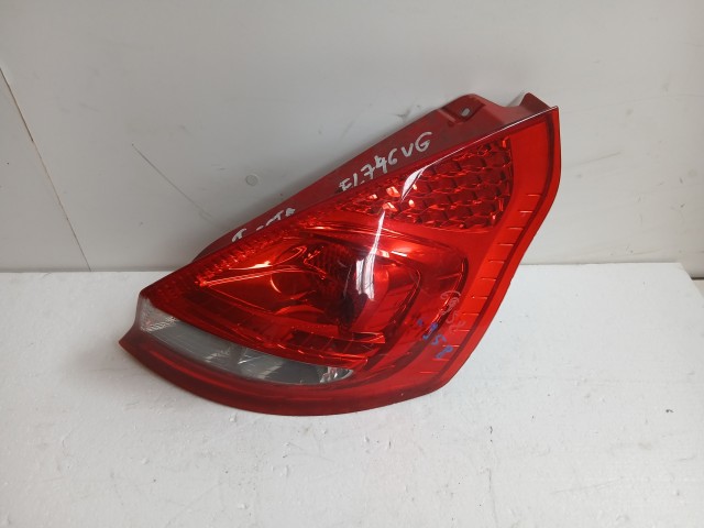 6985 Ford Fiesta 2008-2017 Lámpa , Fényszóró Használt  Jobb hátsó