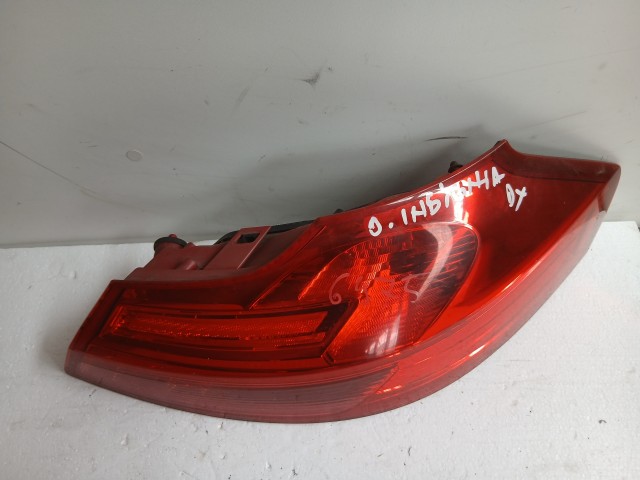 6975 Opel Insignia 2008-2016 Lámpa , Fényszóró Használt  Jobb hátsó