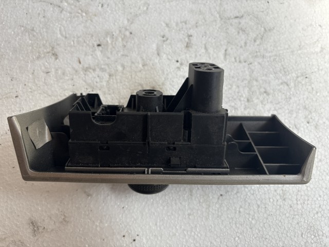Opel H astra 2004-2014 Világítás kapcsoló Használt